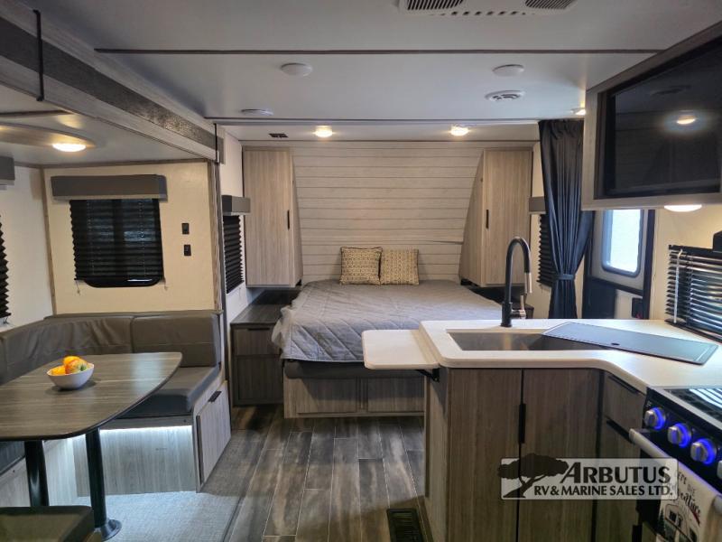 2022 Keystone RV Passport SL Series 221BHWE TRAVEL TRAILER