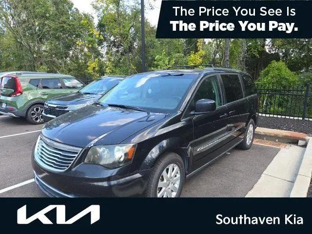 2014 Chrysler Town & Country Touring for sale in Southaven, MS