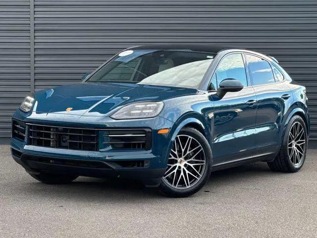 2024 Porsche Cayenne Cayenne for sale in East Hartford, CT
