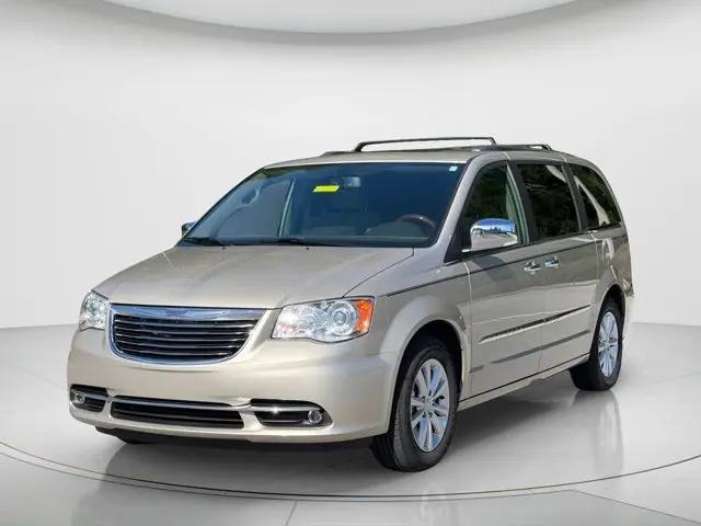 2016 Chrysler Town & Country Limited Platinum for sale in Ocala, FL