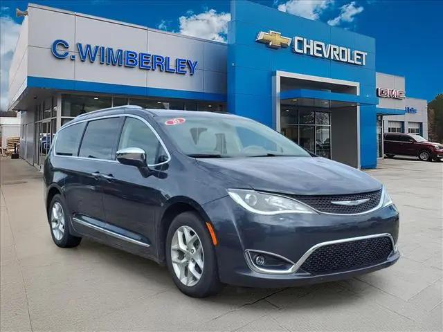 2020 Chrysler Pacifica Limited for sale in Dowagiac, MI