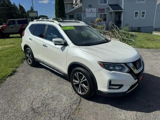 2017 Nissan Rogue SL for sale in Spencerport, NY