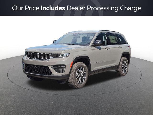2027 Jeep Grand Cherokee GRAND CHEROKEE LAREDO X 4X4