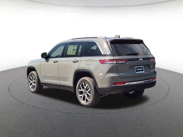 2027 Jeep Grand Cherokee GRAND CHEROKEE LAREDO X 4X4