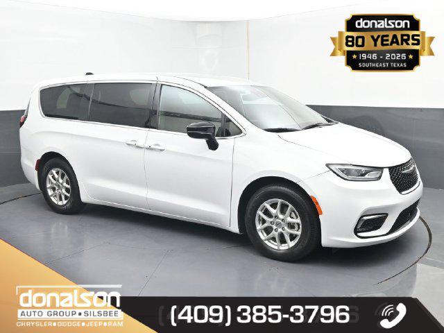 2025 Chrysler Pacifica Select for sale in Silsbee, TX