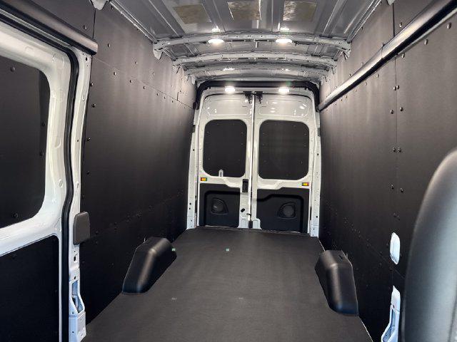 2027 Ford Transit Cargo Van Base