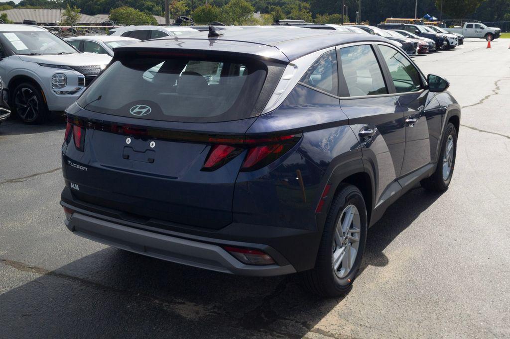 New 2026 Blue Hyundai SE FWD image 5