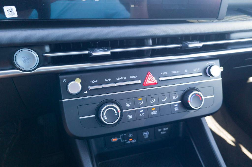 New 2026 Blue Hyundai SE FWD image 21