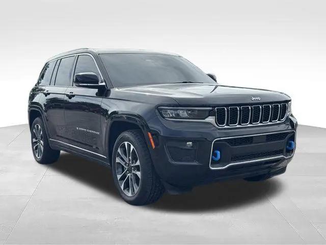 2022 Jeep Grand Cherokee Overland 4x4 for sale in Fort Wayne, IN