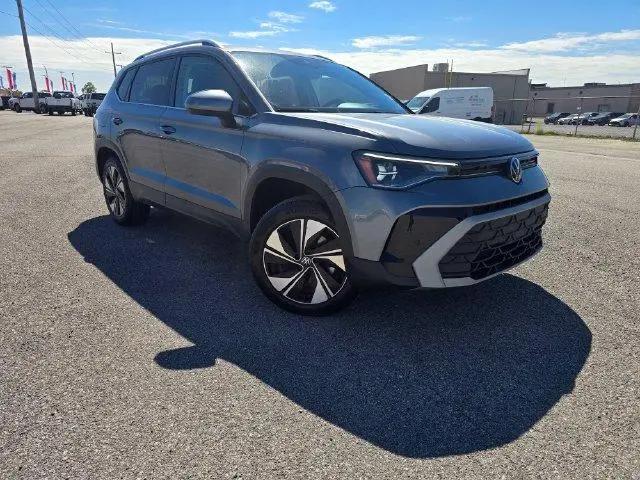 2025 Volkswagen Taos 1.5T SE for sale in Fort Wayne, IN