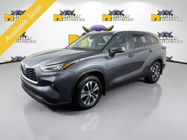 2025 Toyota Highlander Hybrid XLE for sale in Michigan Center, MI