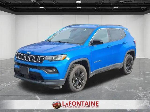 2024 Jeep Compass Latitude 4x4 for sale in Fenton, MI