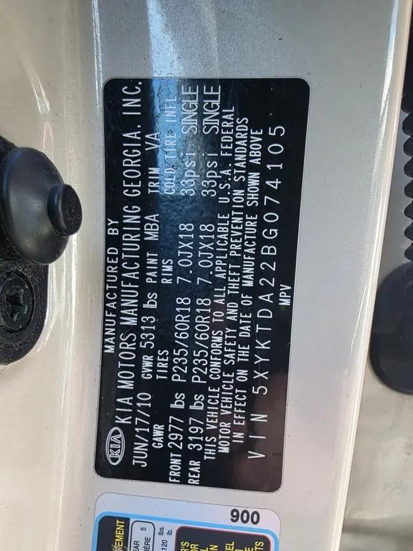 2011 Kia Sorento LX V6