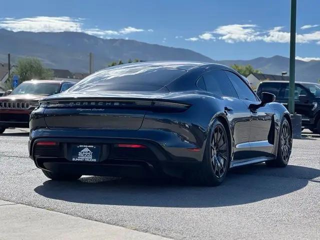 2020 Porsche Taycan Turbo