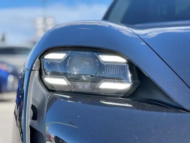 2020 Porsche Taycan Turbo