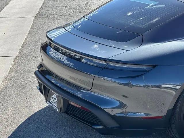 2020 Porsche Taycan Turbo
