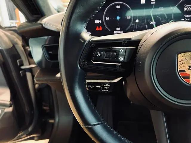 2020 Porsche Taycan Turbo