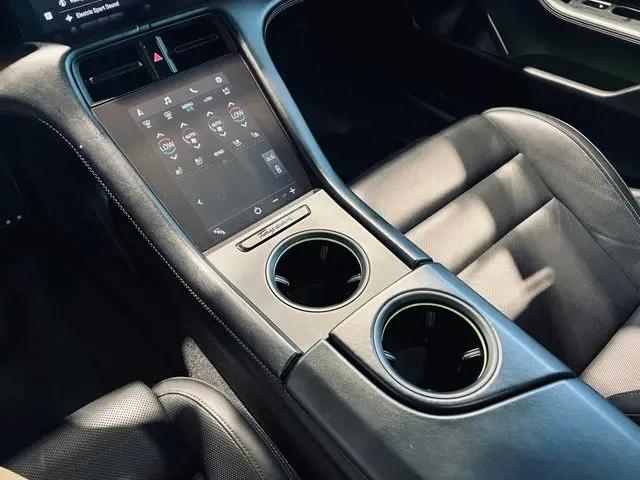 2020 Porsche Taycan Turbo