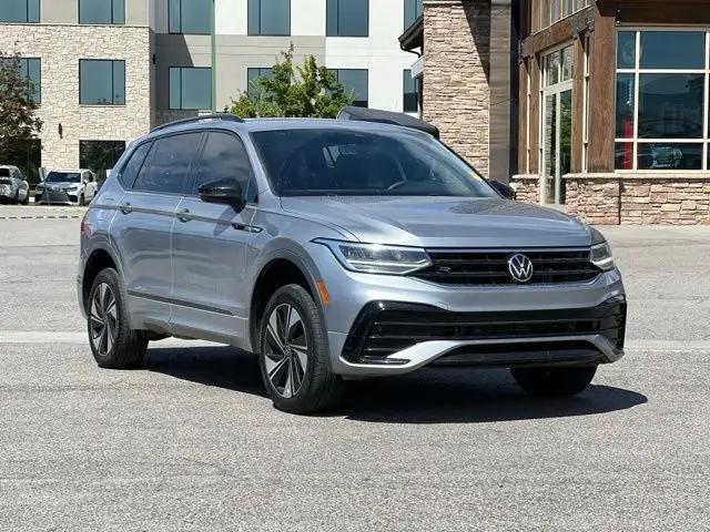 2023 Volkswagen Tiguan 2.0T SE R-Line Black for sale in Centerville, UT