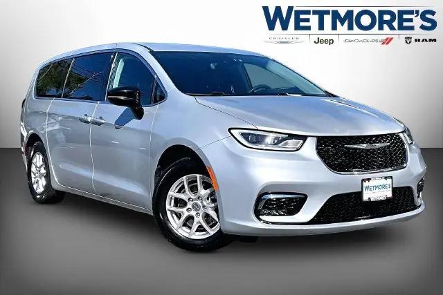 2024 Chrysler Pacifica Touring L for sale in New Milford, CT