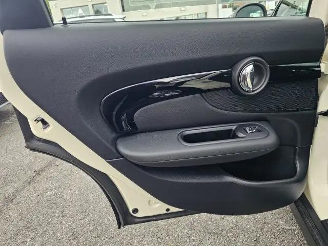 2019 MINI Cooper Clubman Cooper