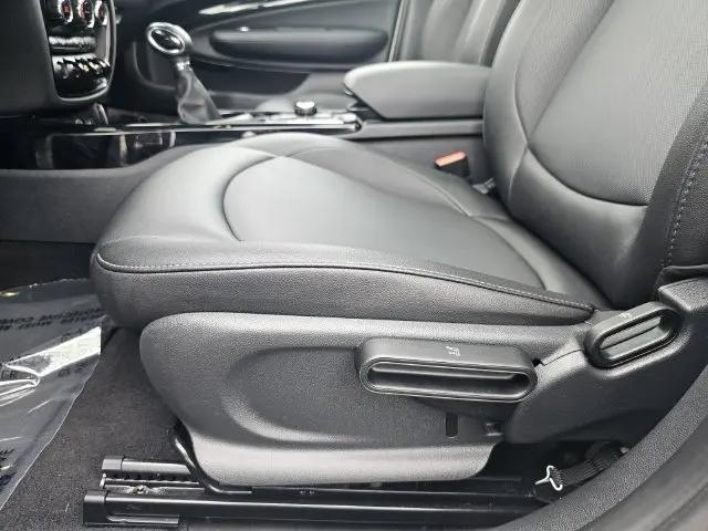 2019 MINI Cooper Clubman Cooper