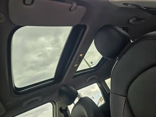 2019 MINI Cooper Clubman Cooper