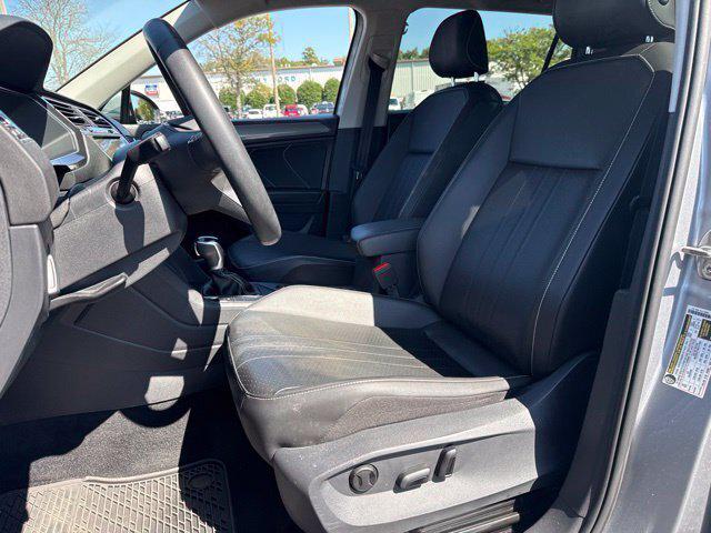 2022 Volkswagen Tiguan 2.0T SE 2022 Volkswagen Tiguan 2.0T SE