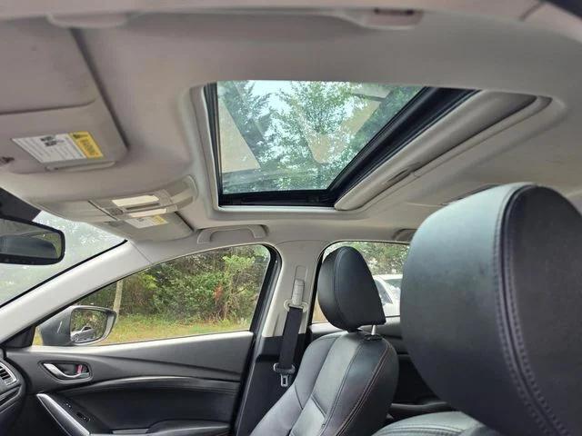 2015 Mazda Mazda6 i Grand Touring 2015 Mazda Mazda6 i Grand Touring
