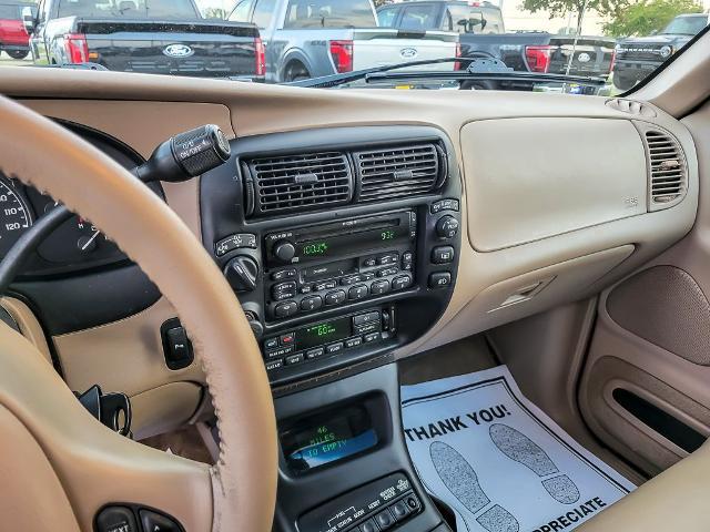 2000 Ford Explorer Eddie Bauer
