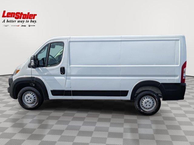 2025 RAM ProMaster 2500 Cargo Van Tradesman Low Roof 136 WB w/Pass Seat 2025 RAM ProMaster 2500 Cargo Van Tradesman Low Roof 136 WB w/Pass Seat