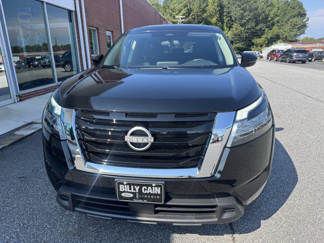 2022 Nissan Pathfinder S
