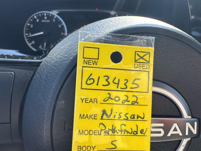 2022 Nissan Pathfinder S