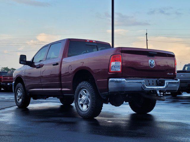 2023 Ram 3500 Tradesman Crew Cab 4x4 64 Box