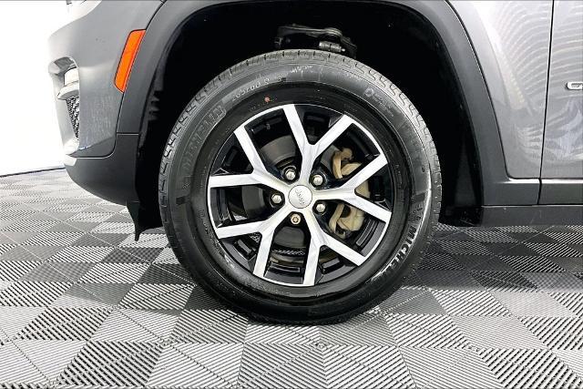 2023 Jeep Grand Cherokee Limited 4x2