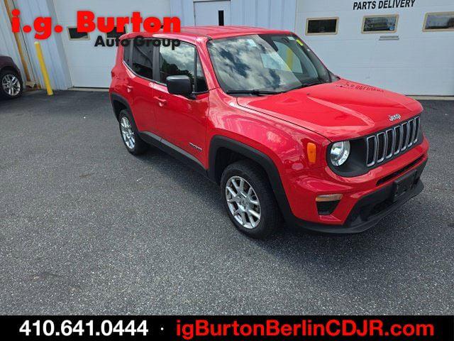 2023 Jeep Renegade Latitude 4x4 2023 Jeep Renegade Latitude 4x4