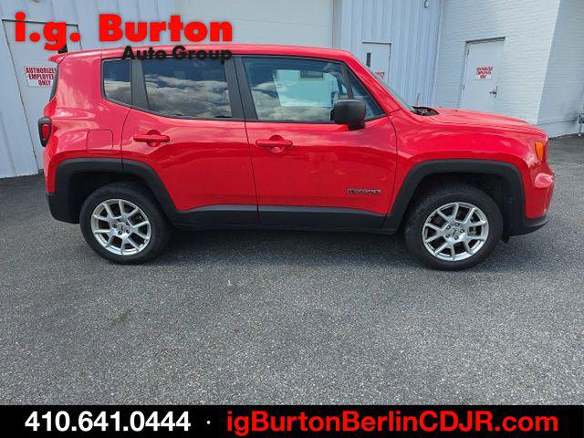 2023 Jeep Renegade Latitude 4x4 2023 Jeep Renegade Latitude 4x4