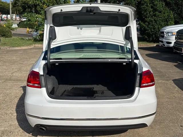 2015 Volkswagen Passat 1.8T SE