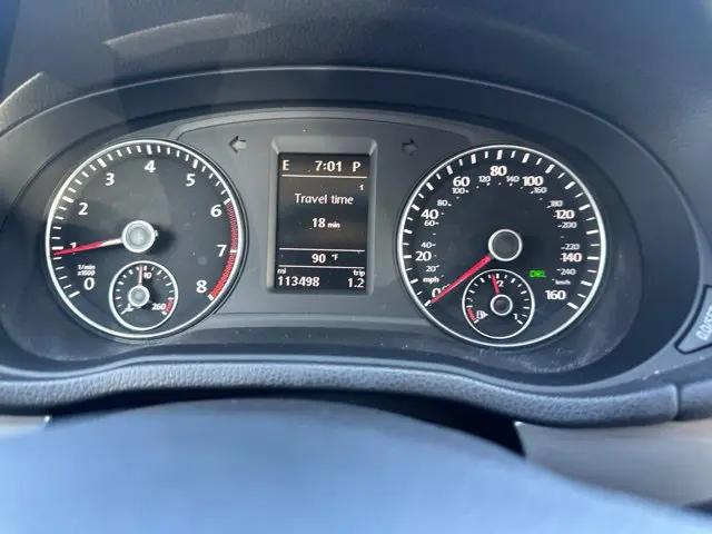 2015 Volkswagen Passat 1.8T SE