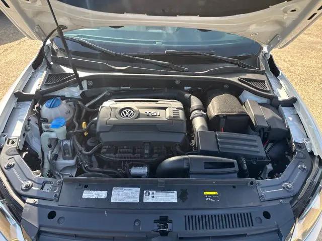 2015 Volkswagen Passat 1.8T SE