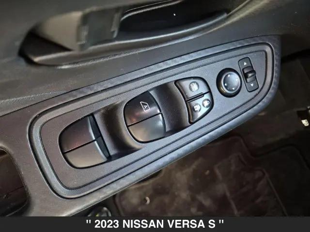 2023 Nissan Versa 1.6 S Xtronic CVT