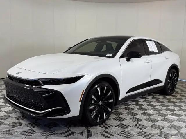 2026 Toyota Crown Platinum