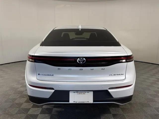 2026 Toyota Crown Platinum