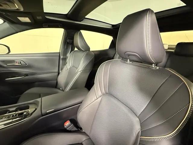 2026 Toyota Crown Platinum