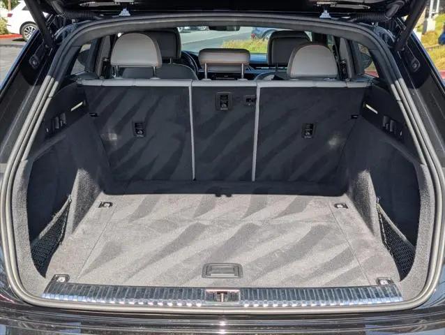 2024 Audi e-tron Prestige quattro
