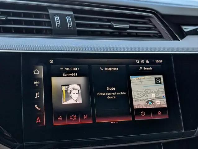 2024 Audi e-tron Prestige quattro