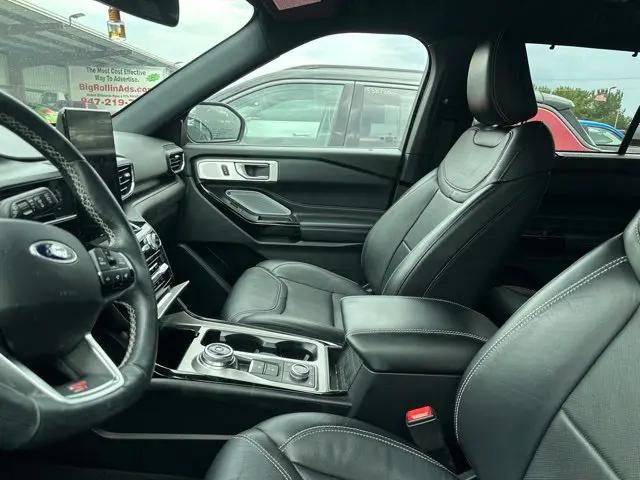 2021 Ford Explorer ST