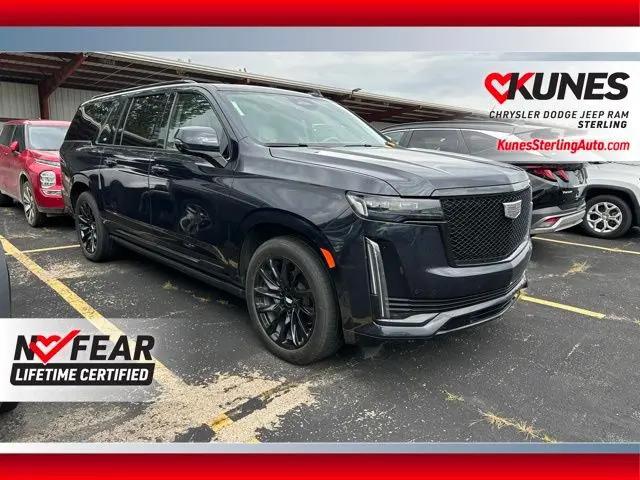 2023 Cadillac Escalade ESV 4WD Sport Platinum for sale in Sterling, IL