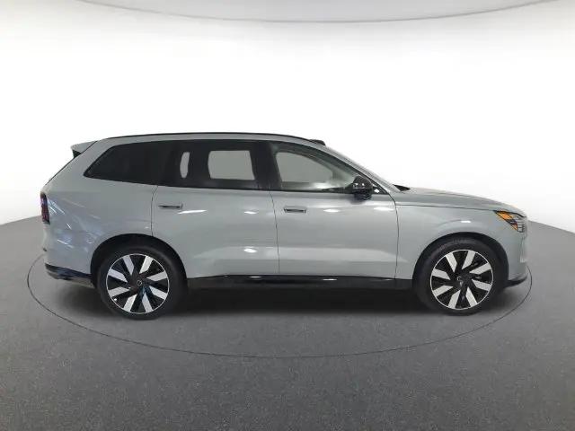 2025 Volvo X 90 Ultra, Twin Motor, Fully electric, 7 Seats