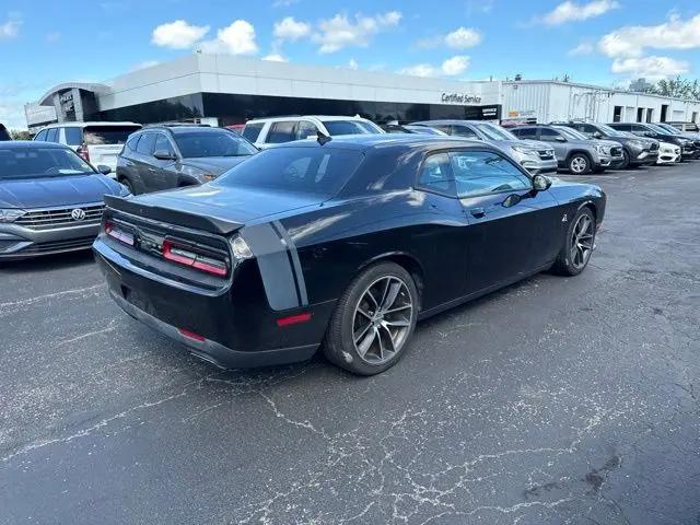 2016 Dodge Challenger R/T Scat Pack